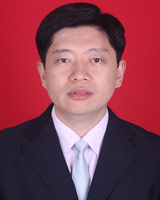 李欣