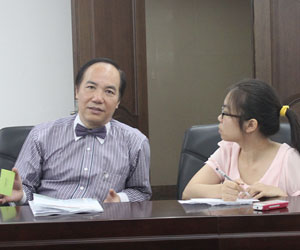 张锦流主任在接受家庭医生在线采访
