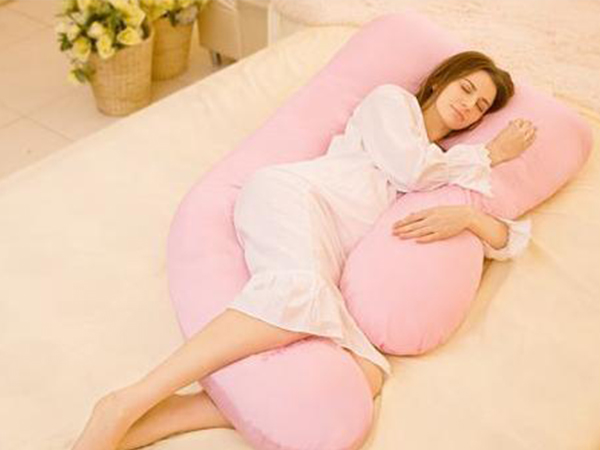 女性孕早期睡觉没有限制以舒服为主