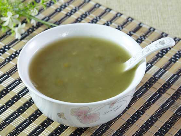空腹不宜食用绿豆汤