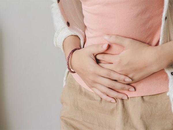 妊娠月经有轻微腹痛的症状
