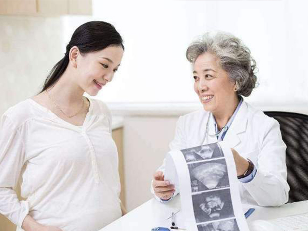 哺乳期女性出现胃口变化不能判断是否怀孕