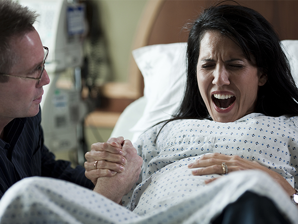 孕妇在预产期间可以提前住院