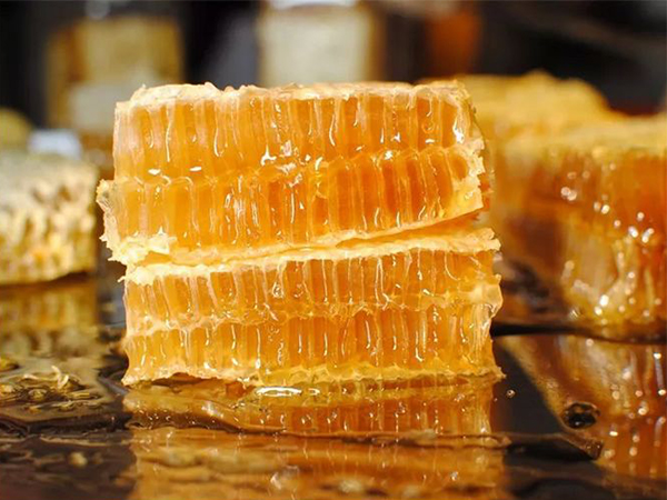 吃蜂蜜可以促进消化