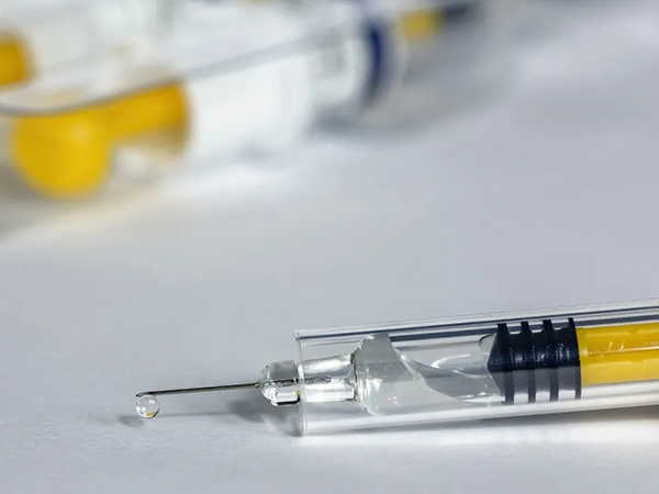 27岁的女性不能接种九价疫苗
