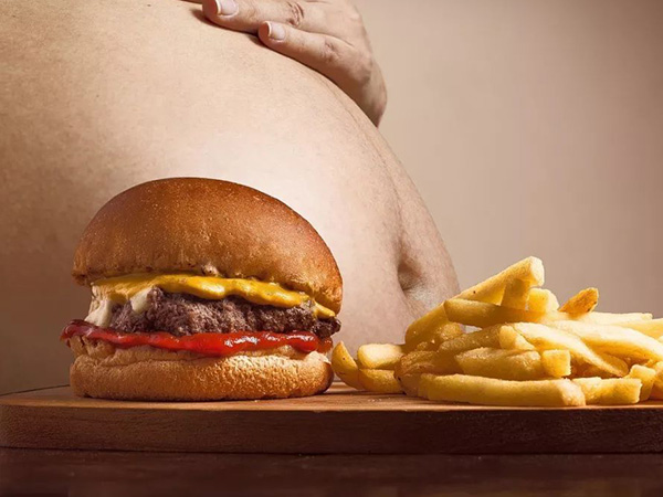脂肪摄入过度会影响血液质量