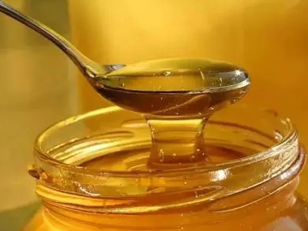 怀孕期间的女性可以适量的喝一些蜂蜜