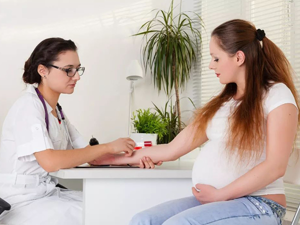 孕期假性宫缩频繁可能会使胎儿不舒服