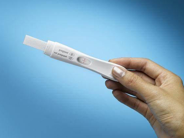 宫外怀孕早期不能用验孕棒测出来