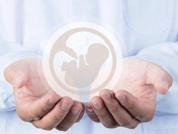 双胞胎打胎会造成女性早产等危险症状