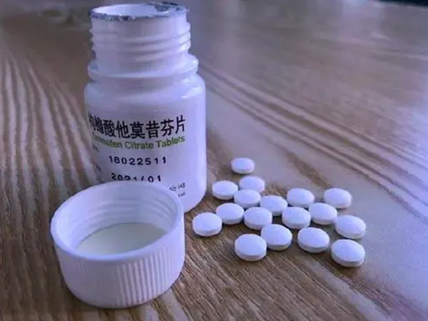 他莫昔芬是合成类抗雌激素药