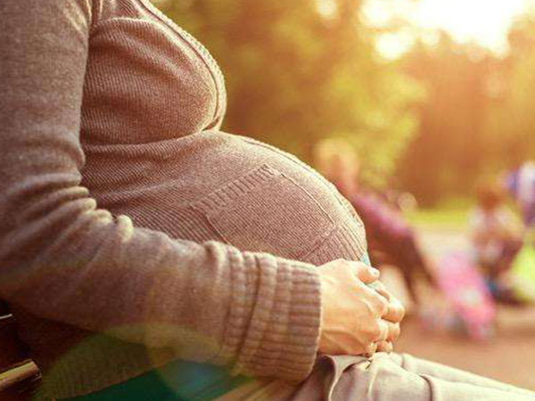 三胎孕妇生产前宫腔会规律收缩