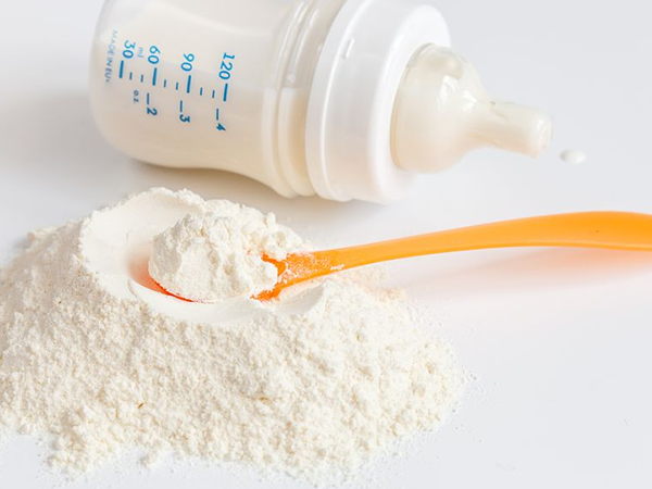 奶粉能促进婴儿的生长发育