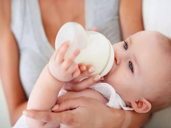 不同段数的奶粉适合不同月龄的宝宝