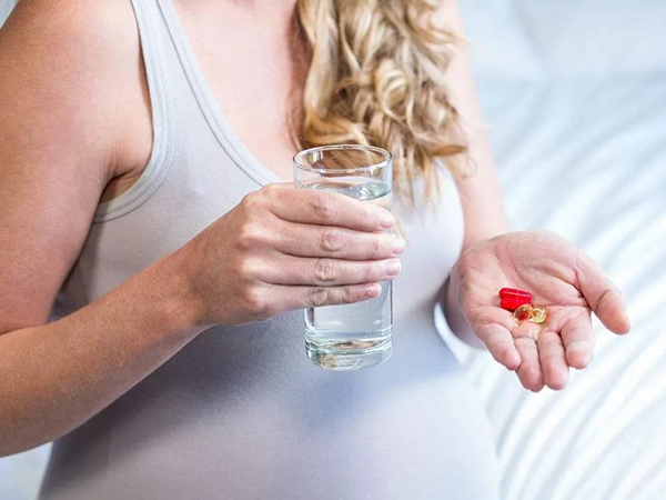 怀孕到12周就不用怕孕酮低影响胎儿发育了吗？