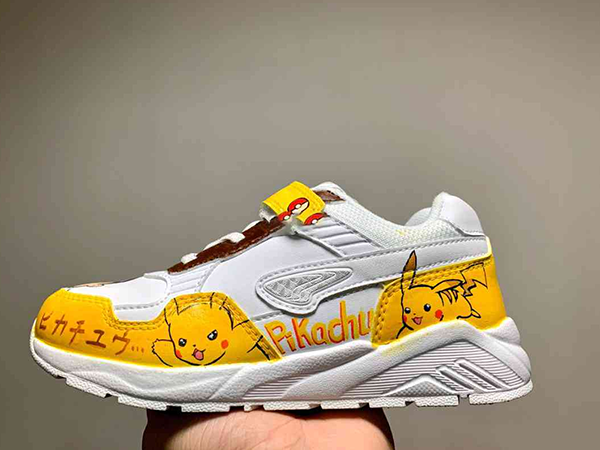江博士是专门制作儿童鞋的品牌