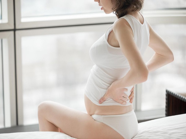 腰痛是孕期疲惫的典型表现
