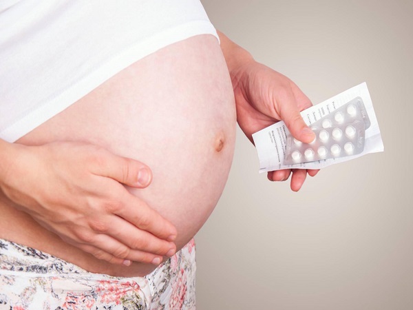 孕期药物的服用也会影响胚胎的染色体