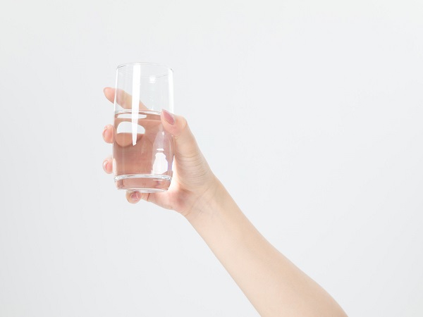 促排期间多喝水对女性身体有好处
