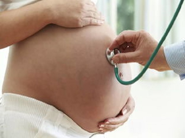 怀孕后女性需要定期到医院检查身体