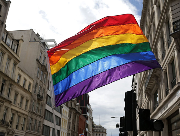 同性恋可以在国外领证