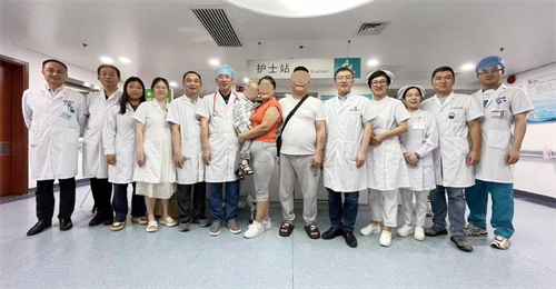 3岁膀胱肿瘤患儿跨国求医！珠江医院为蒙古国患儿再造新膀胱
