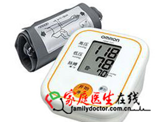 欧姆龙 电子血压计HEM-7101