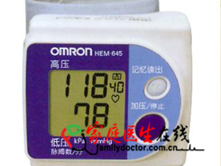 欧姆龙 电子血压计HEM-645