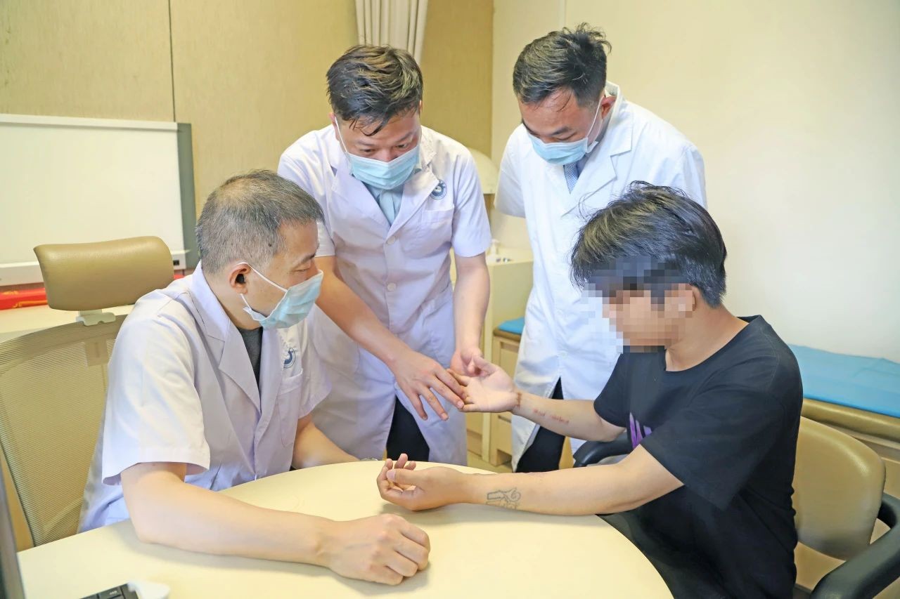 杨东运教授工作室落户顺德，助力疤痕修复技术再升级