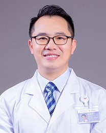 陈嘉华