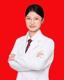 周佳欣