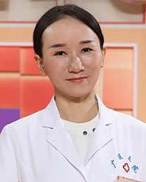 侯玲英