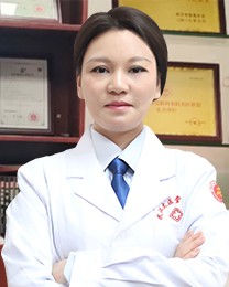 邱燕鹏